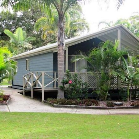 Nrma Blue Dolphin Yamba Holiday Resort エクステリア 写真