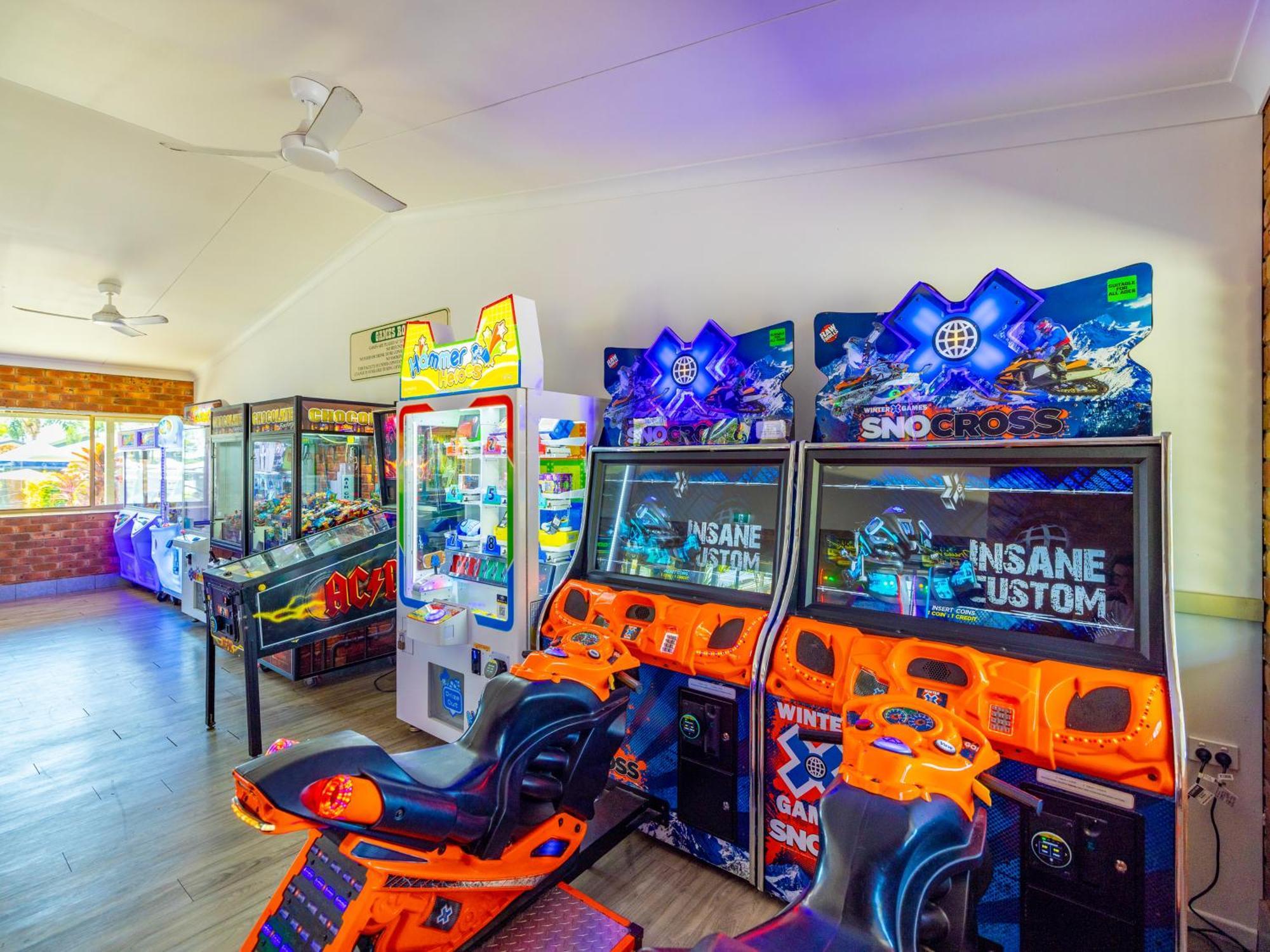 Nrma Blue Dolphin Yamba Holiday Resort エクステリア 写真