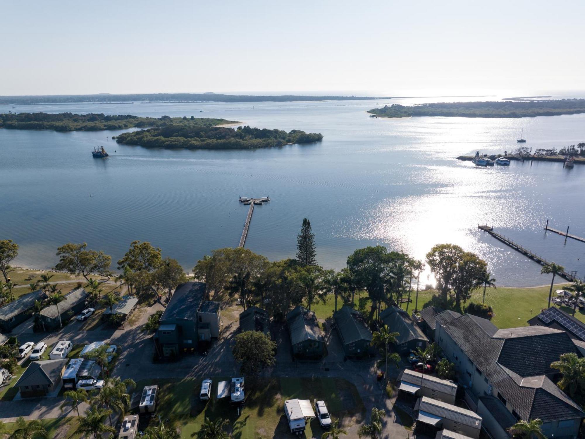 Nrma Blue Dolphin Yamba Holiday Resort エクステリア 写真
